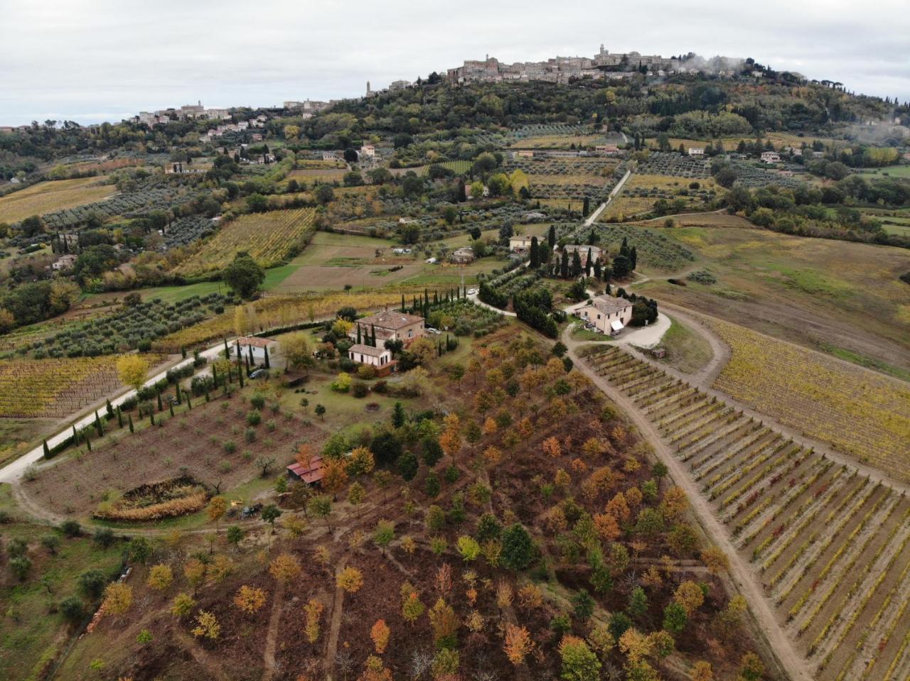 Villa Il Palazzo Dei Diavoli à Montepulciano Stazione Extérieur photo